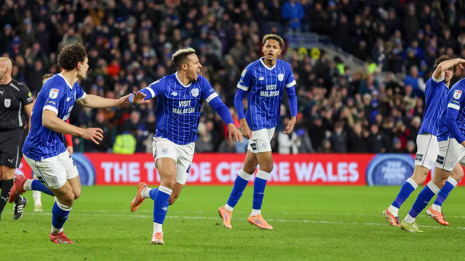 Prediksi Skor Cardiff City vs Barnsley League One 2025/2026