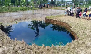 Sinkhole Sumbar