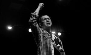 Jhon Tobing meninggal