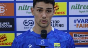 Bek Persib Barba