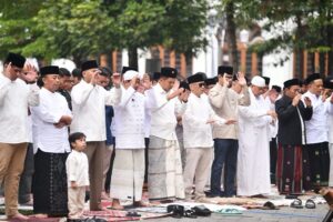 Sadari Banyak Kekurangan, KDM Minta Maaf kepada Masyarakat Jabar saat Idulfitri