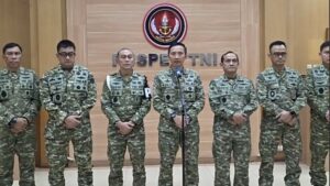 kepala bais TNI mundur