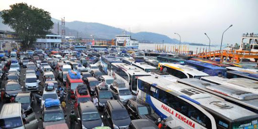 gilimanuk macet