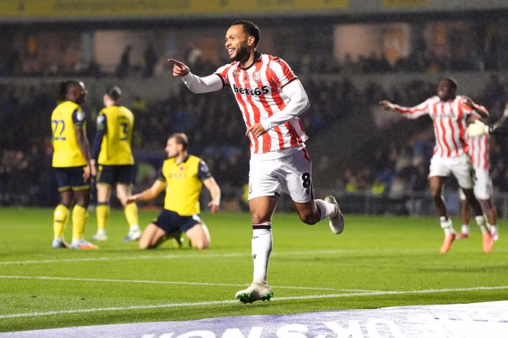Prediksi Skor Stoke City vs Sheffield Wednesday EFL Championship 2025/2026