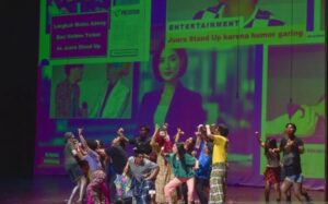 Teater musikal bernuansa dangdut berjudul Musikal Pasar Dangdoet Semesta Berdendang