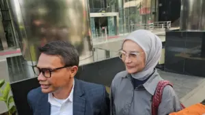istri ono surono