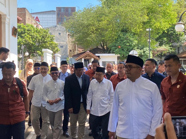 Dukung Jusuf Kalla, Farhan Siapkan Program Pemberdayaan Umat Masjid Agung