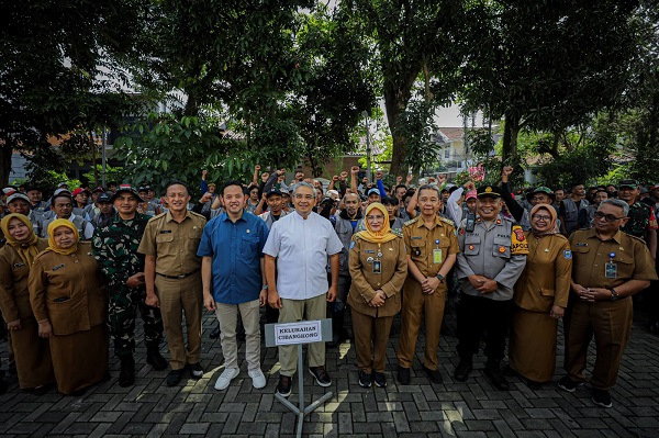 Puluhan Warga Kota Bandung Antusias Ikuti Program Padat Karya Tematik 2026