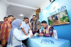 Perkuat Digitalisasi Layanan Publik, bank bjb dan Tim Pembina Samsat Resmikan Agen Samsat Banten