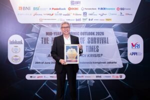 konsistensi-hadirkan-service-excellence-ke-nasabah-bank-bjb-borong-penghargaan-di-ajang-infobank-mri-2
