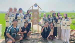 KKN mahasiswa UHS di Solokanjeruk